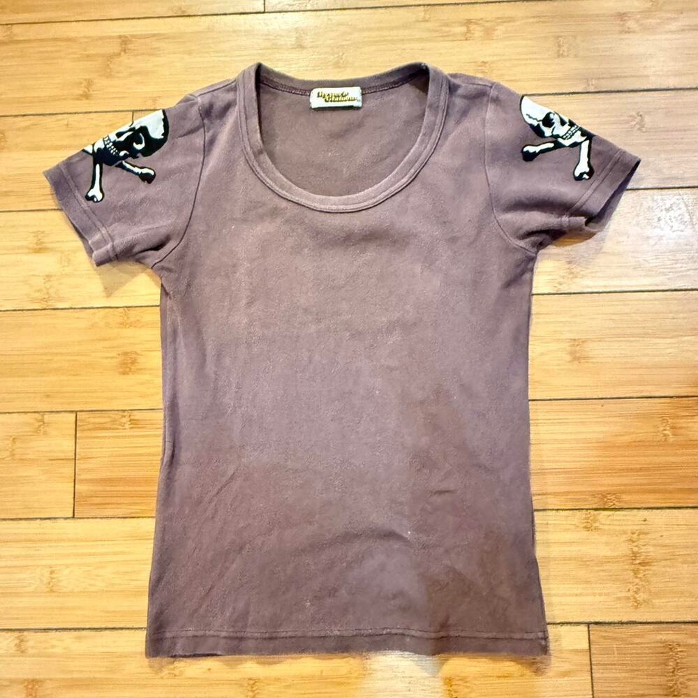 Y2K Hysteric Glamour Brown Skull Tee with white skull and crossbones on sleeves
